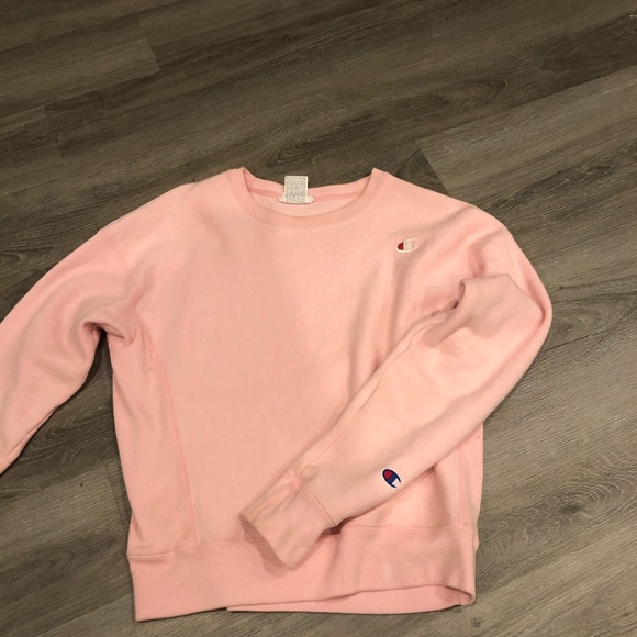 Champion Pink Crewneck - Picture 1 of 2
